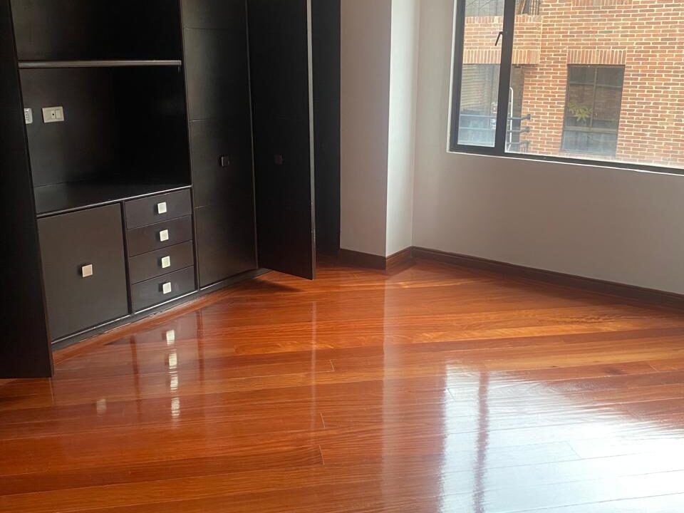 1335b38f-3e5d-4e3c-a73b-13fda9b61143